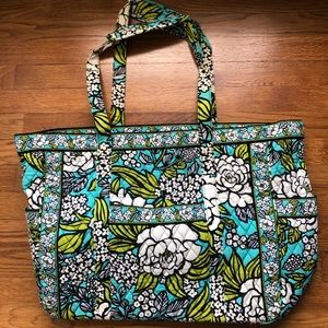 Vera Bradley Tote